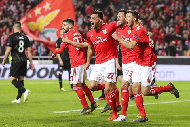  风云突变！曼联窗口期再遭质疑，葡超版图或变，底气十足，球队文化再被提及