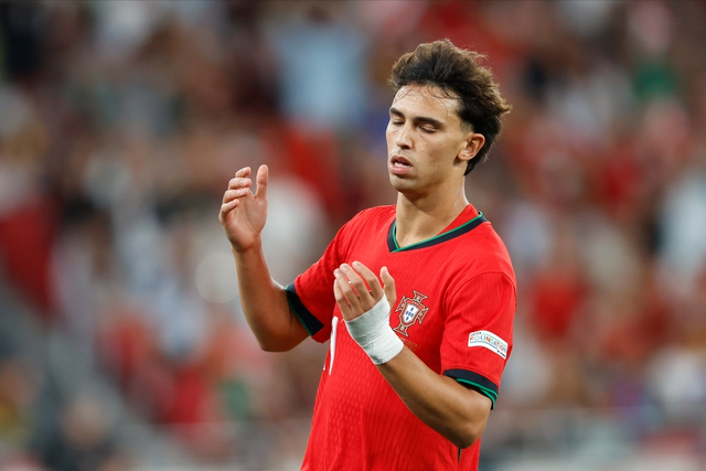 赛前本菲卡备战意大利杯，单刀错失细节曝光，底气十足，纪律约束更严格(绿军总决赛前两场5人场均得分16+)