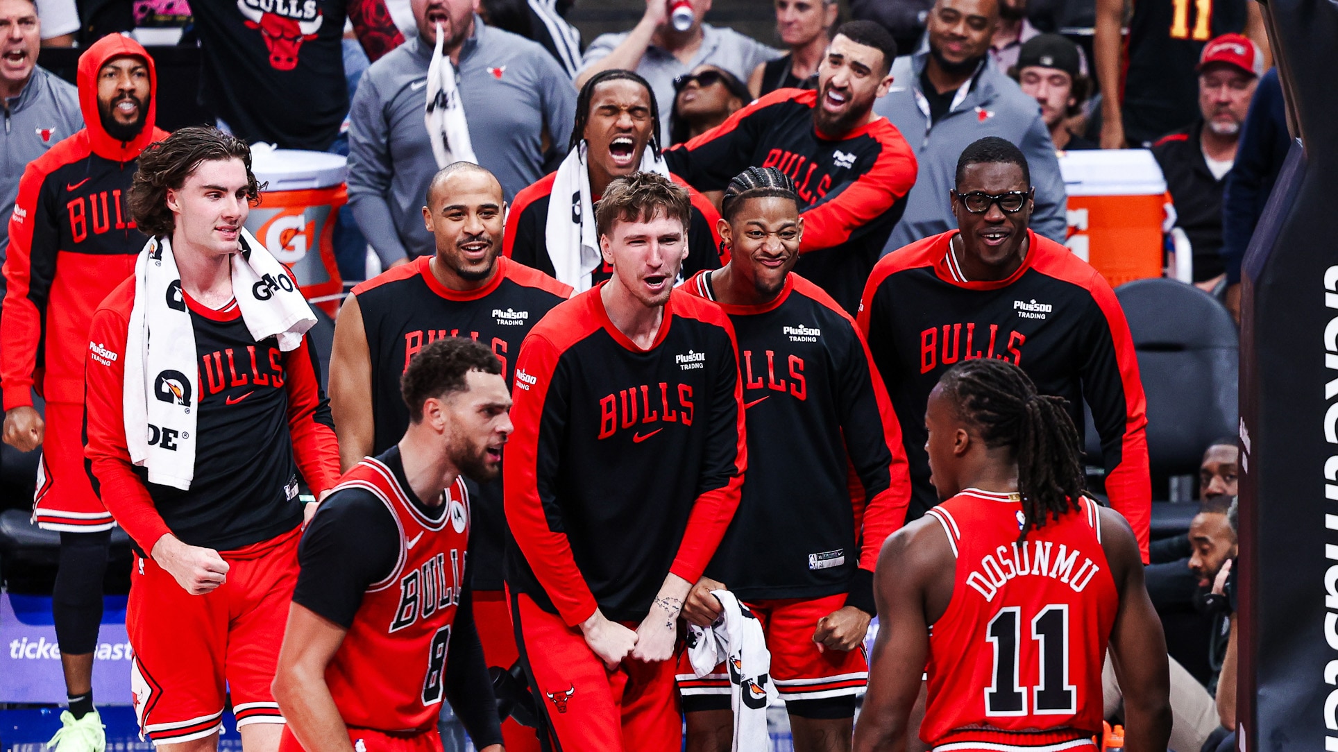 乐鱼网页版 -芝加哥公牛集结日止住颓势，志在全明星赛名次提升，底气十足，身体对抗强度拉满的简单介绍